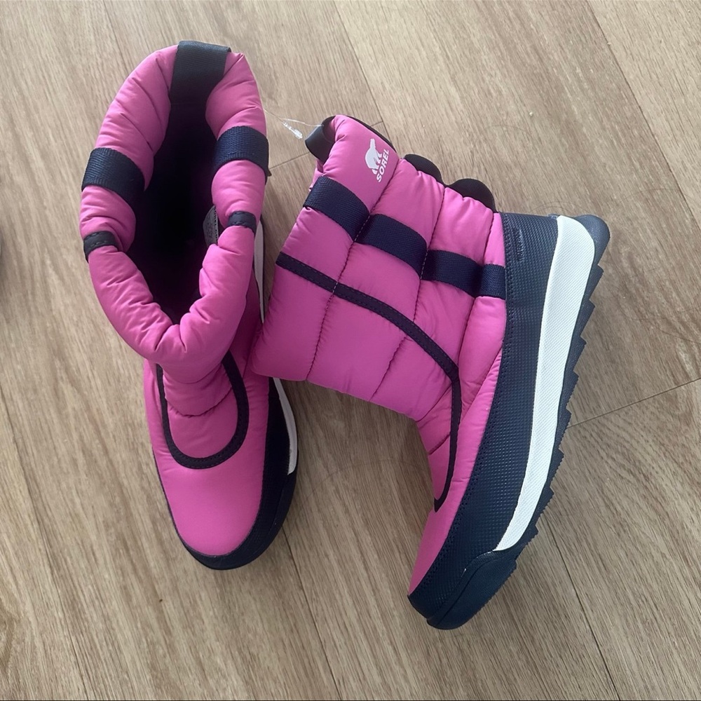 Sorel Big Girls Puffy Quilted Whitney II Mid Snow Boots Pink Black Size 7 NWT